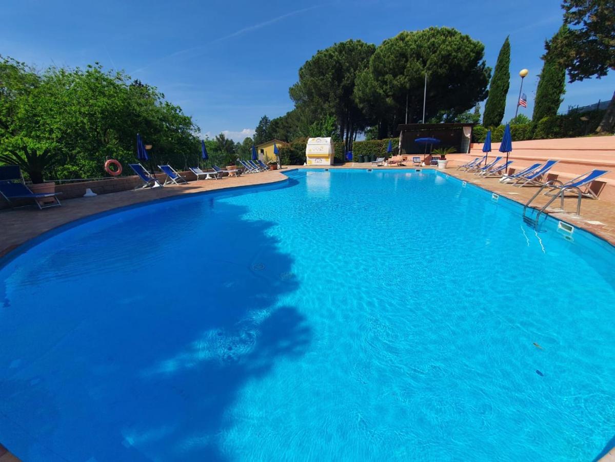 Toscana Holiday Village Montopoli in Val dʼArno Exterior foto